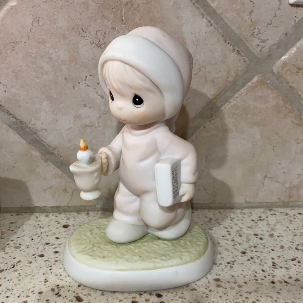 Precious Moments figurine